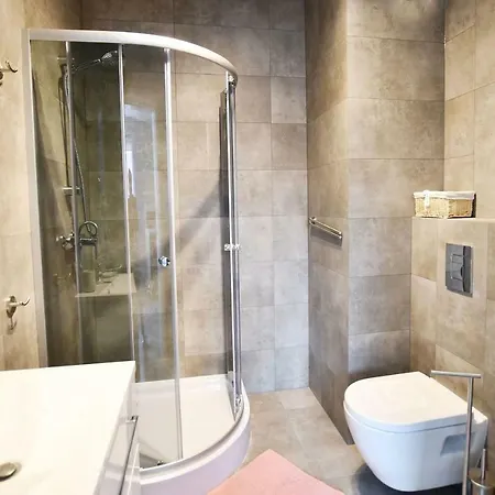 Apartament Kameralny Przy Rybackiej Apartament Kołobrzeg